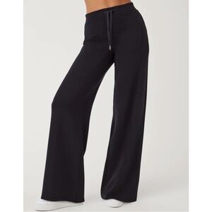 SPANX air essentials wide-Leg